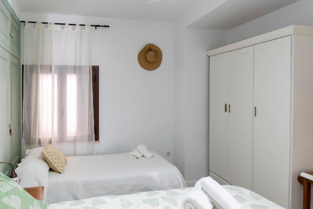 Mezquita Con Parking Gratuito Appartement Córdoba
